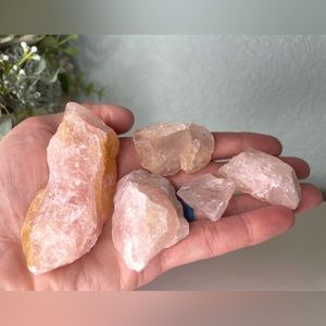 🩷 Raw Rose Quartz 150 grams total Mineral Rock Crystals